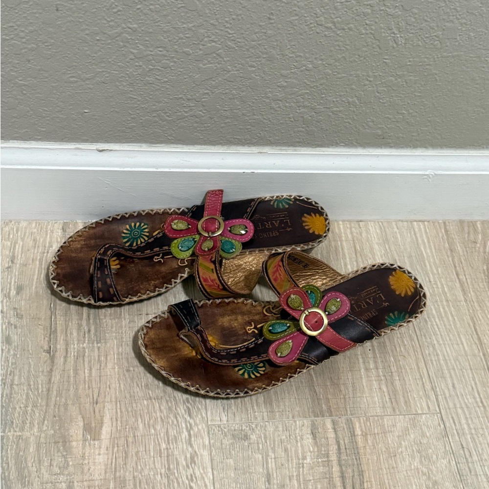 L’Artiste by Spring Step Leather Flower Sandals Size 36 (US 5.5–6) - Picture 2 of 6